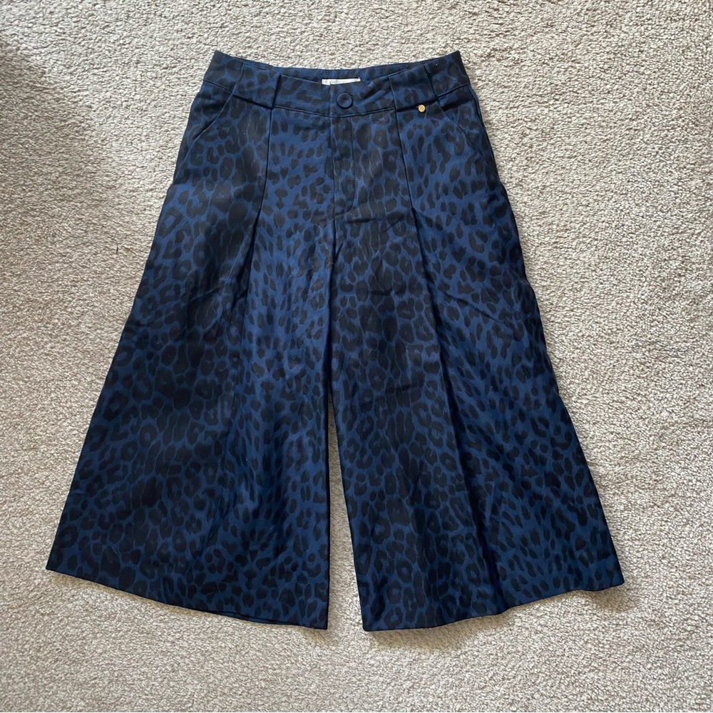 Anthropologie Harlyn Blue and Black Patterned Pants